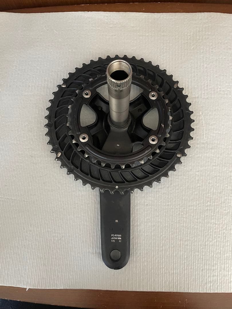 Shimano 105 クランクセットとシフターセット
