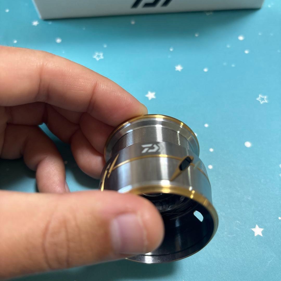 DAIWA LUVIAS FC LT2000S スピニングリール