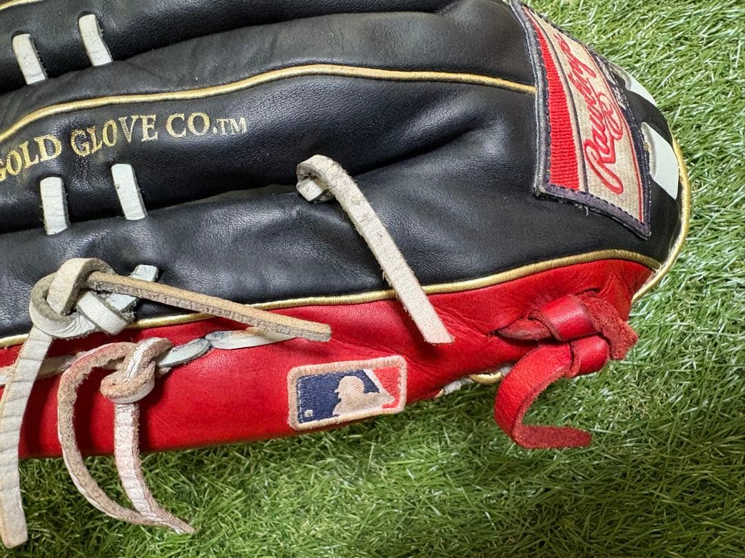 Rawlingsローリングス軟式野球グローブ外野手用　黒/赤
