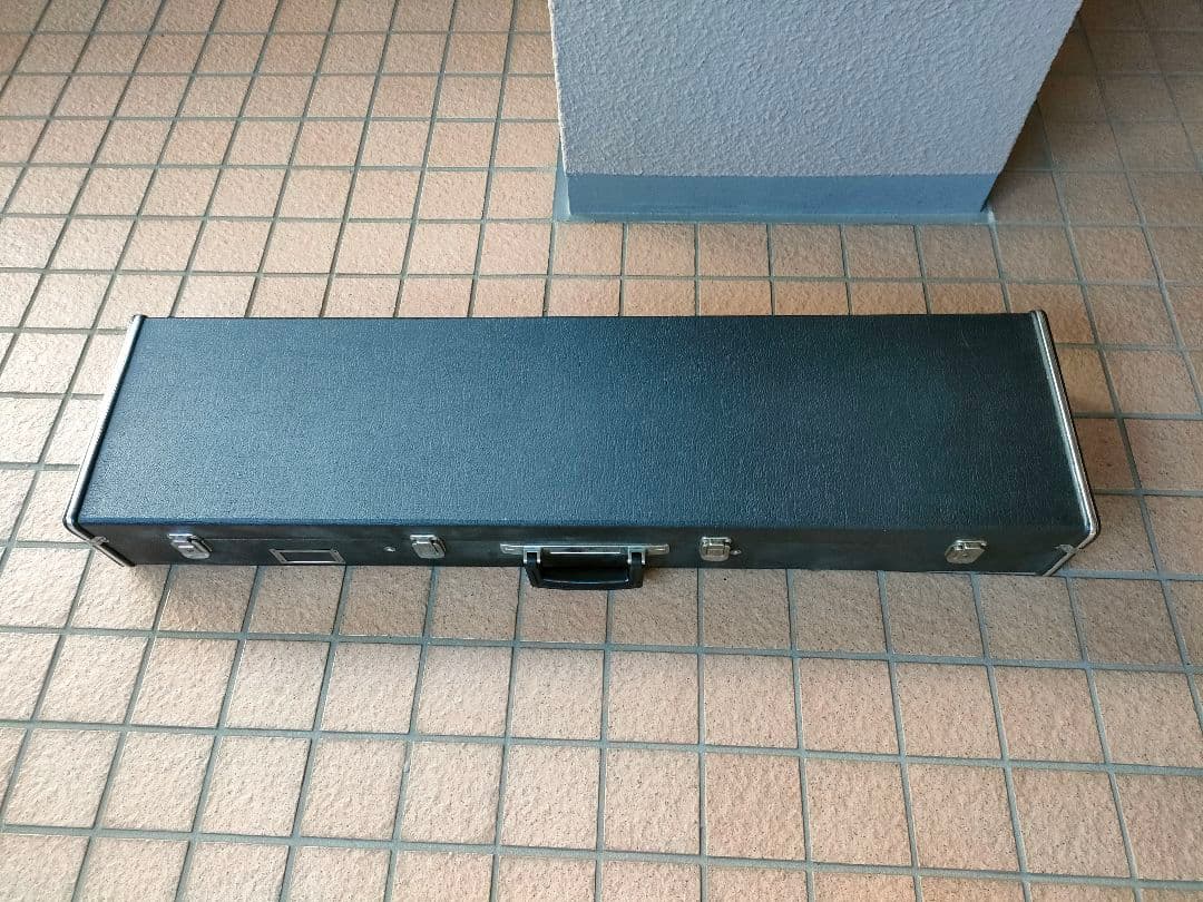 三味線紅木 本体 ハードケース付き