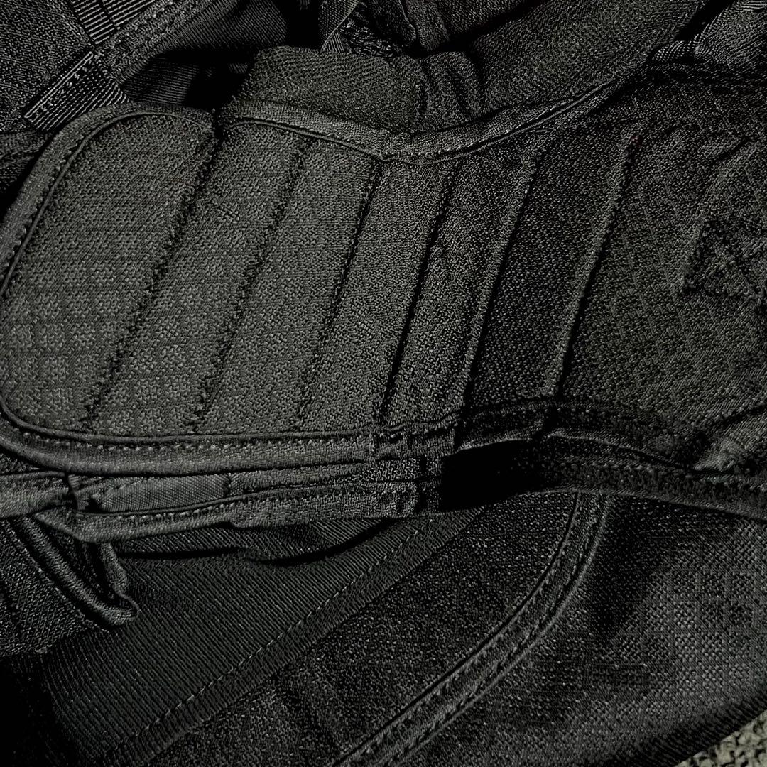 廃盤 Lowepro S&F モジュラーベスト 黒 テック系