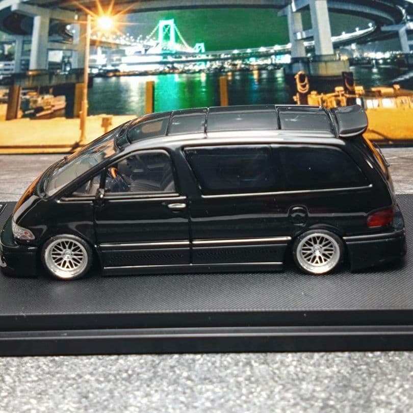 【カスタム品】MORTAL 1/64 トヨタ エスティマ FABULOUS仕様