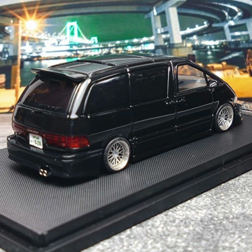 【カスタム品】MORTAL 1/64 トヨタ エスティマ FABULOUS仕様