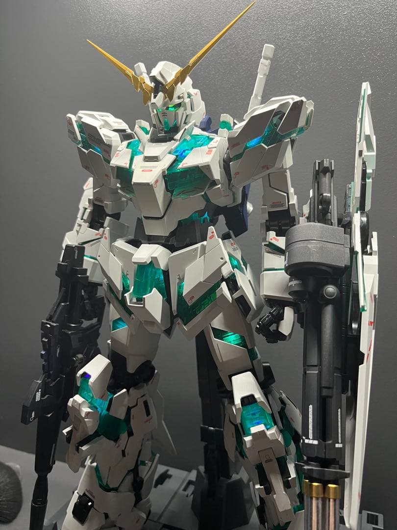 デ*本様 PG ユニコーンガンダム　最終決戦Ｖｅｒ．塗装済み完成品