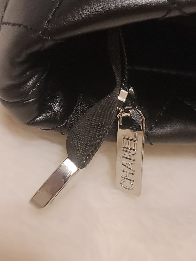 ノベルティ CHANEL ブラック キルティング バッグ カンボンライン