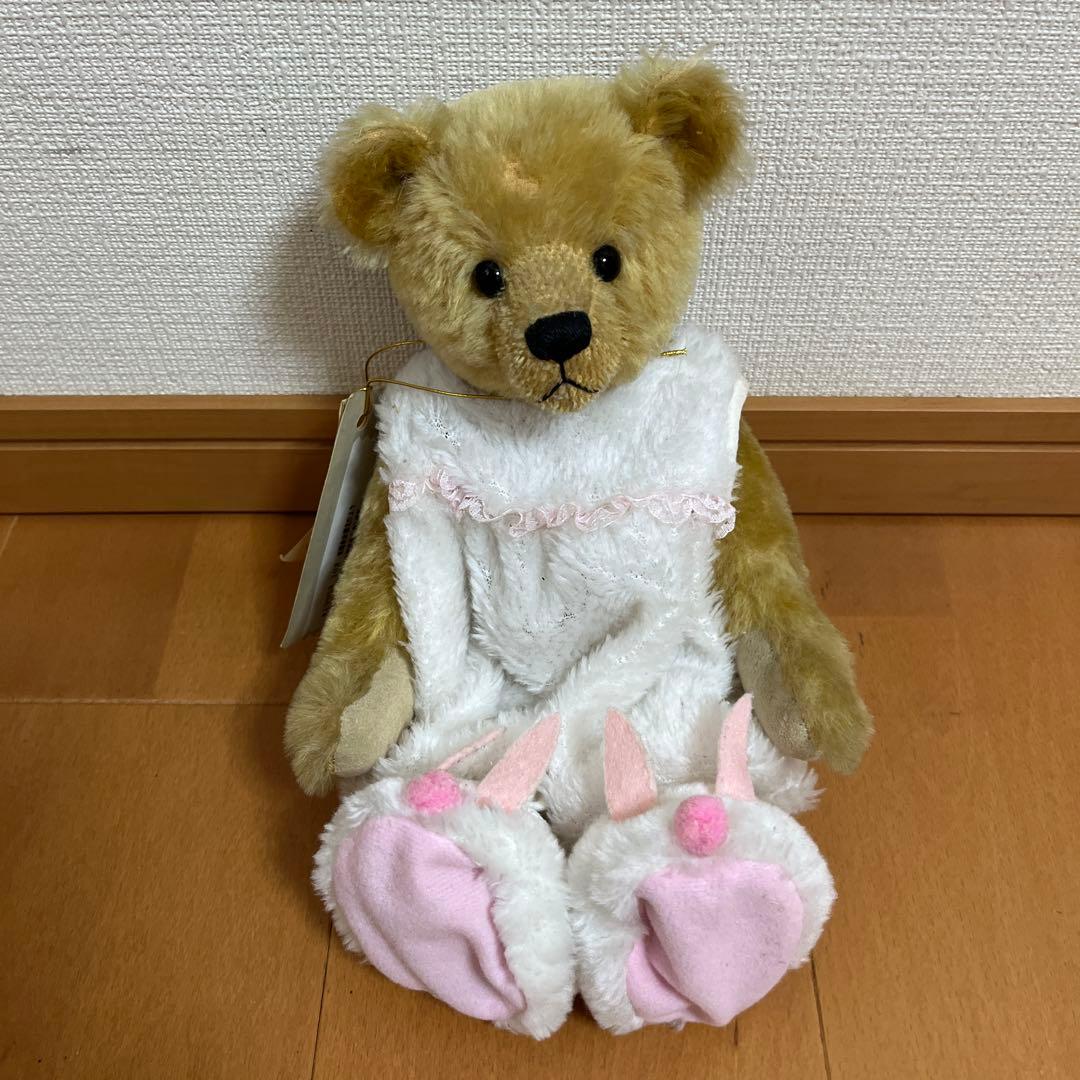 【東一恵莉子】ウサギコスチュームのハンドメイドテディベア