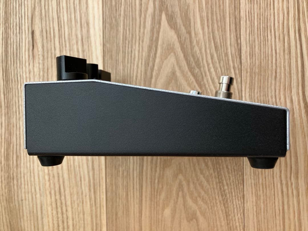 Wren and Cuff　UB-STONE