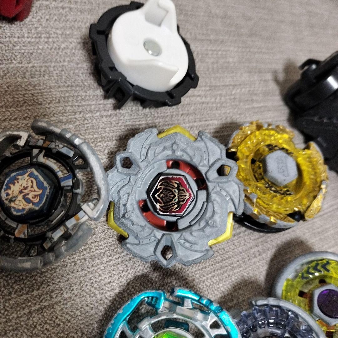 ベイブレード 約100個セット スピンスタンド付き