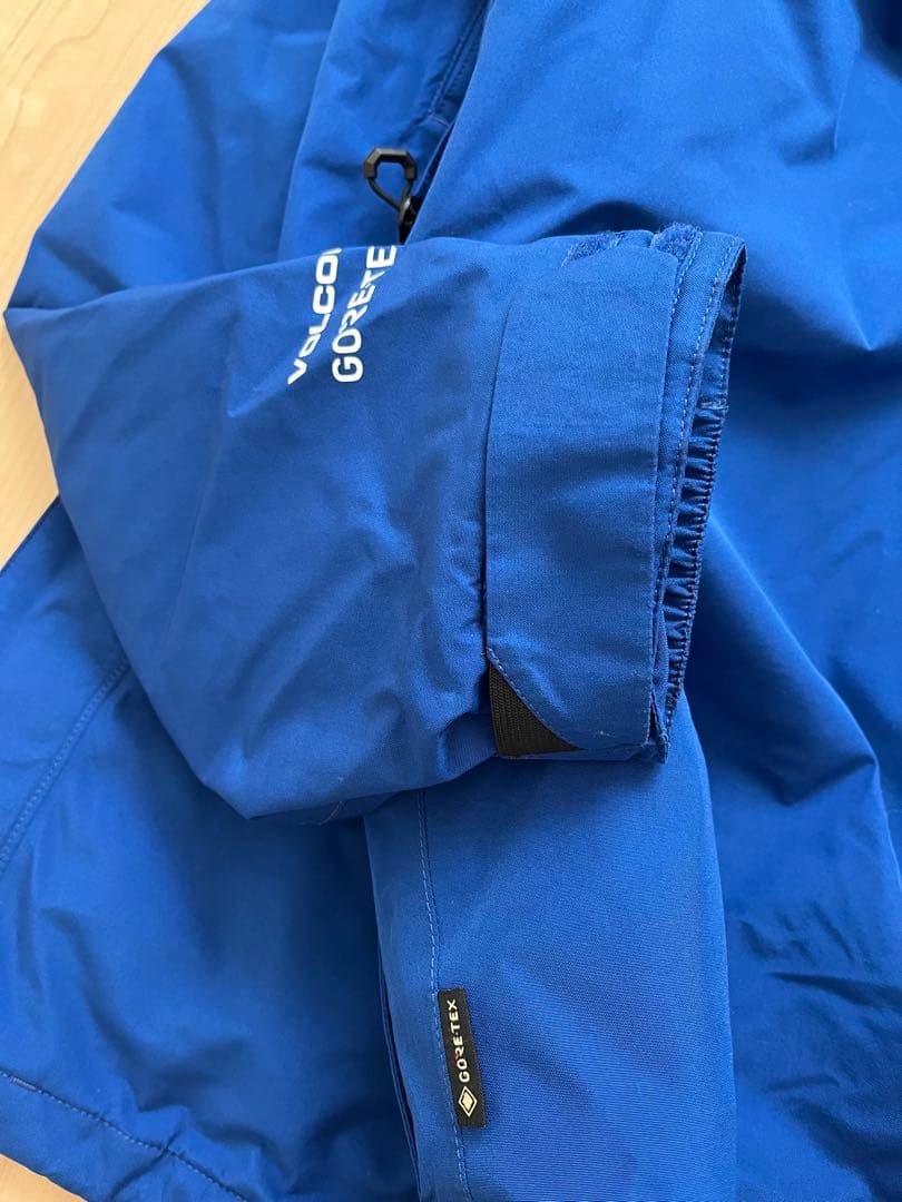 大幅値下げ❣️VOLCOM スノーボードウェア セット Mサイズ
