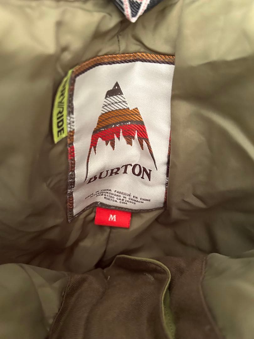 BURTON（バートン） マウンテンロゴタグのライン