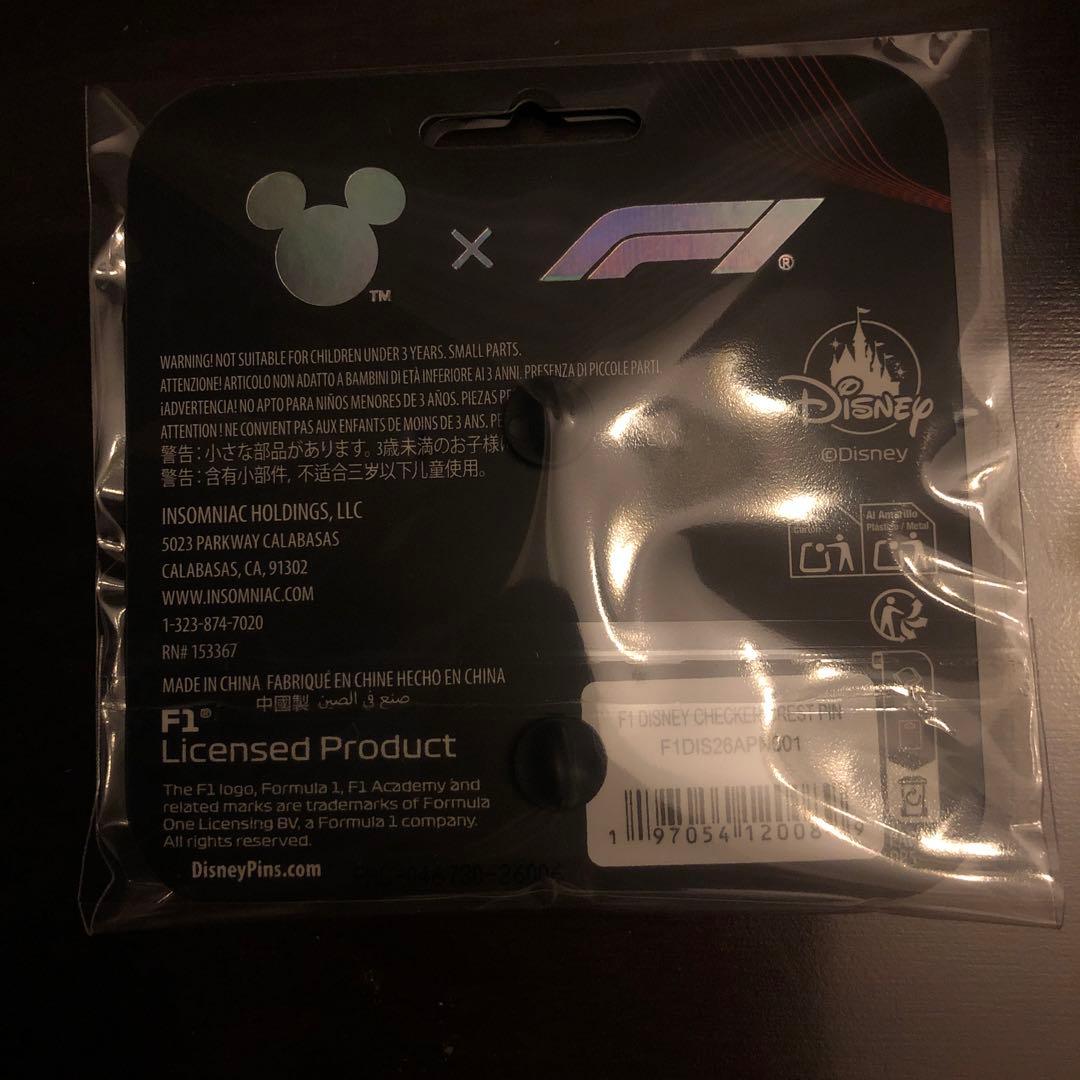 Disney x F1 ミッキー ピンバッジ 2026 CHECKER
