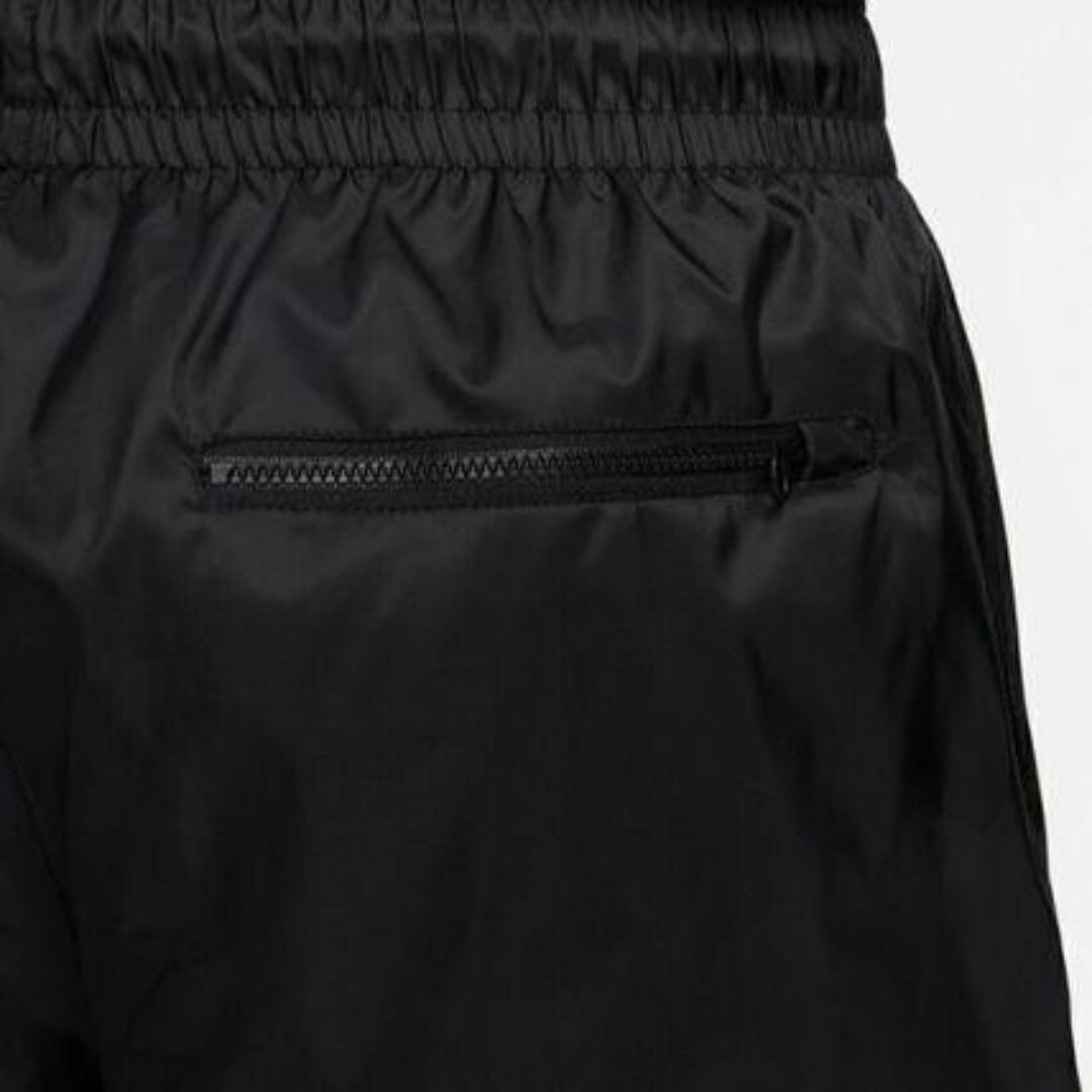 NIKE ウィンドブレーカーパンツ （68）
