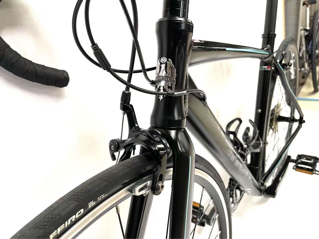 送料無料【即乘】ビアンキ Bianchi ロードバイク BERGAMO超軽量