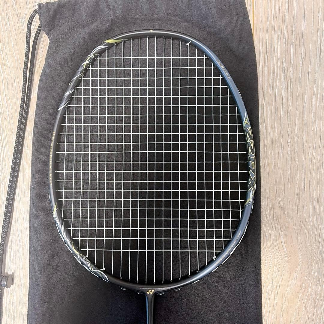 【美品】YONEX バドミントンラケット アストロックス22RX