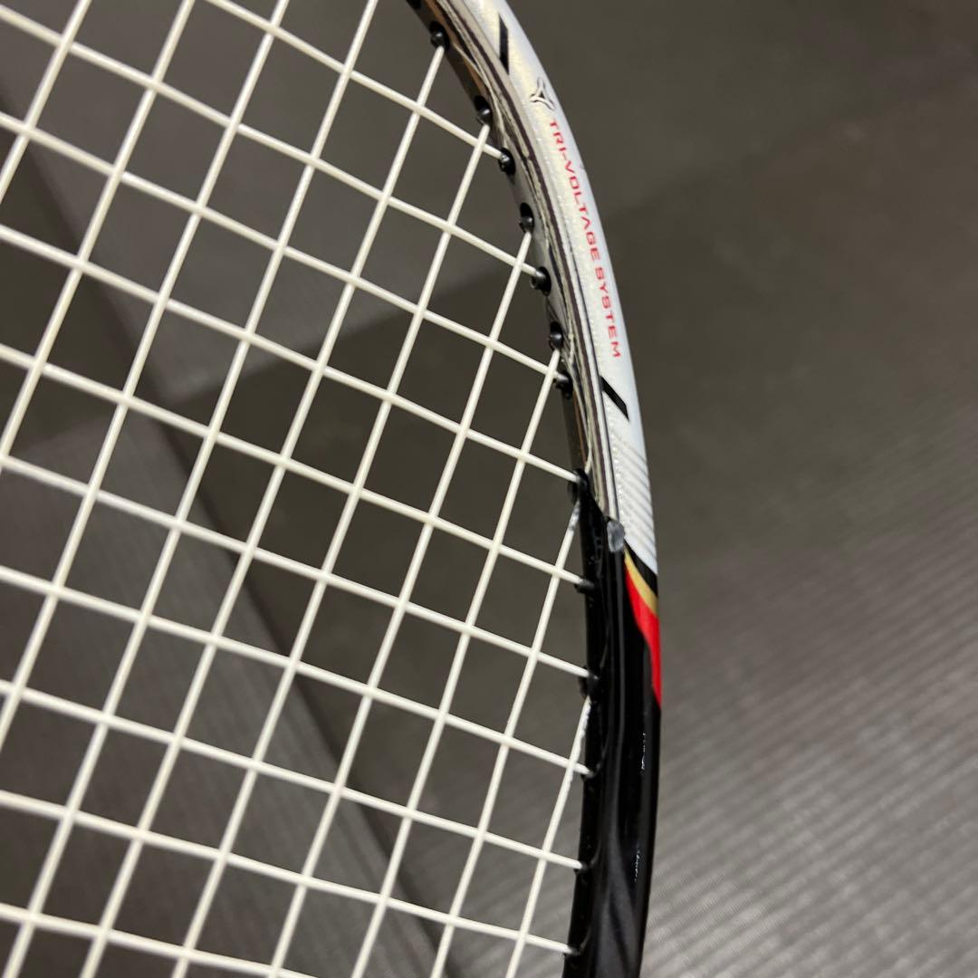 VOLTRIC 70 バドミントンラケット