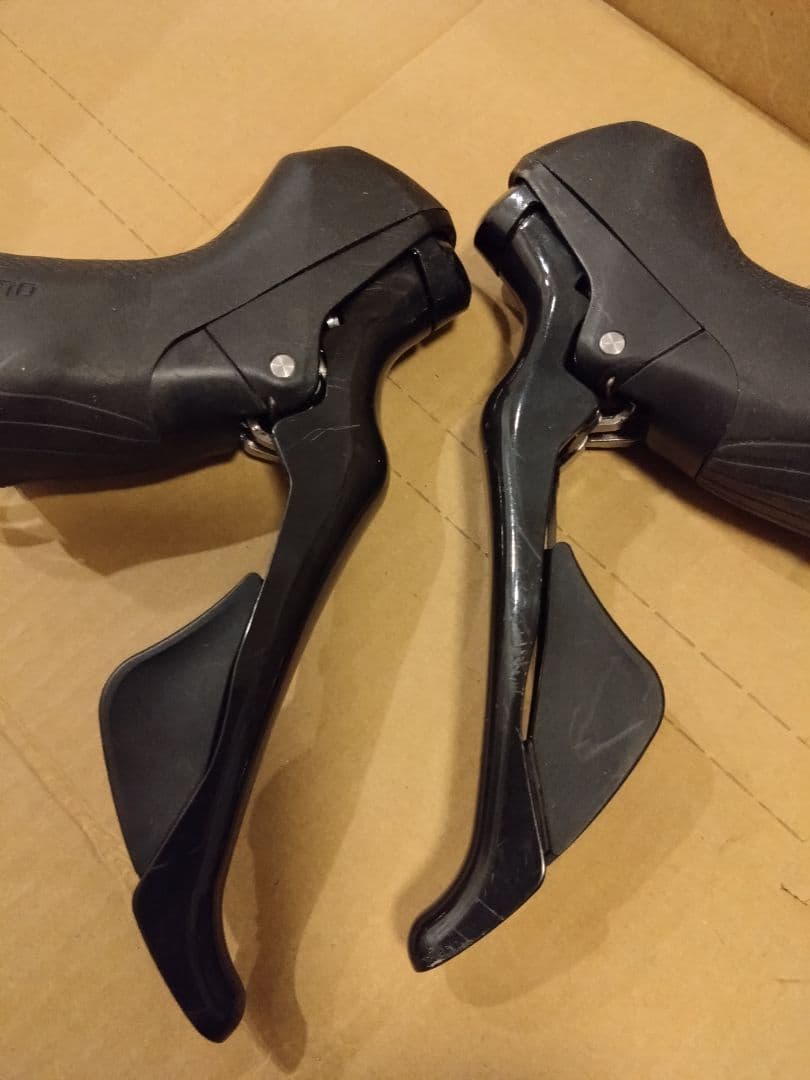 シマノ　105 ULTEGRA 2x11速 コンポーネントセット