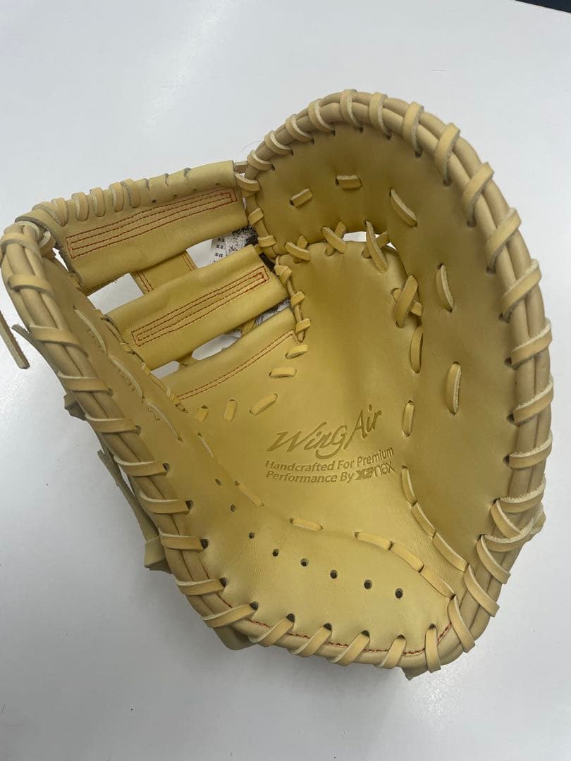 y*ス様 新品 ザナックス 少年軟式用ファーストミット 右投用 クリームブラウン