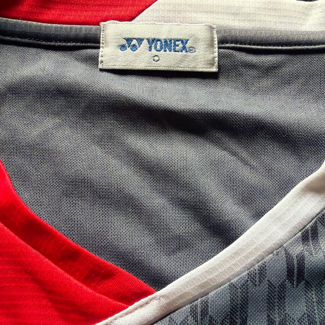 YONEX ノースリーブ スポーツウェア グレー/赤