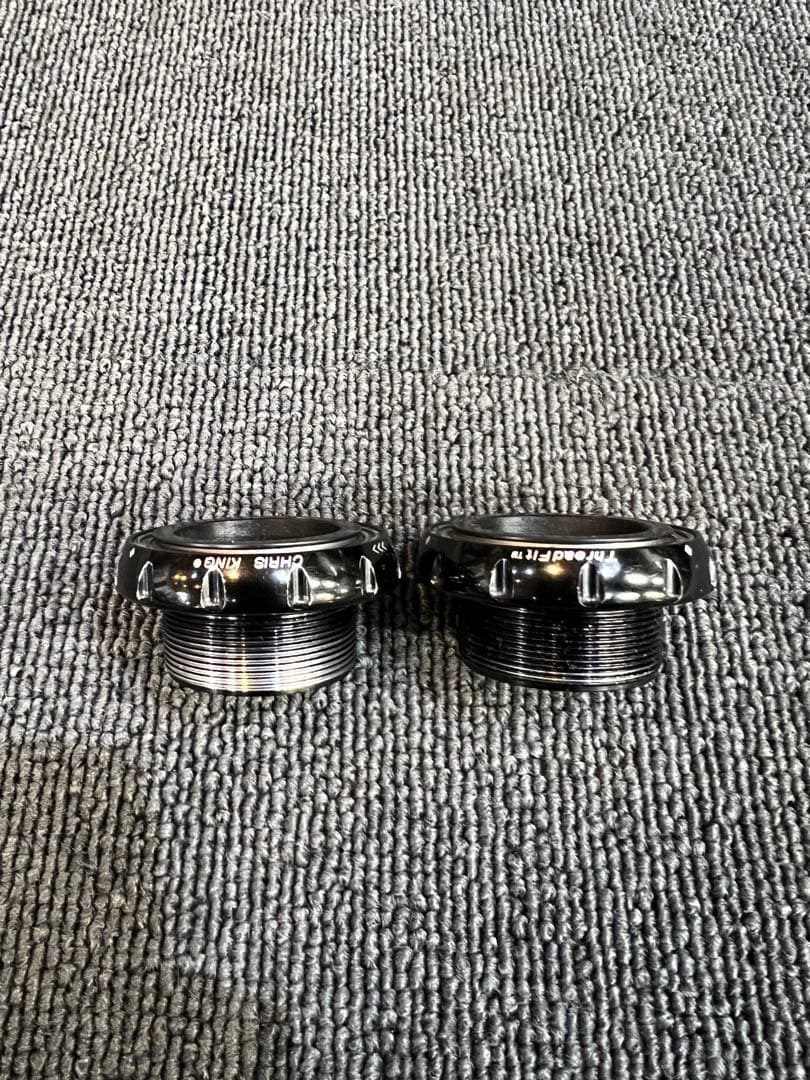 Chris King クリスキング ThreadFit 30 ボトムブラケット