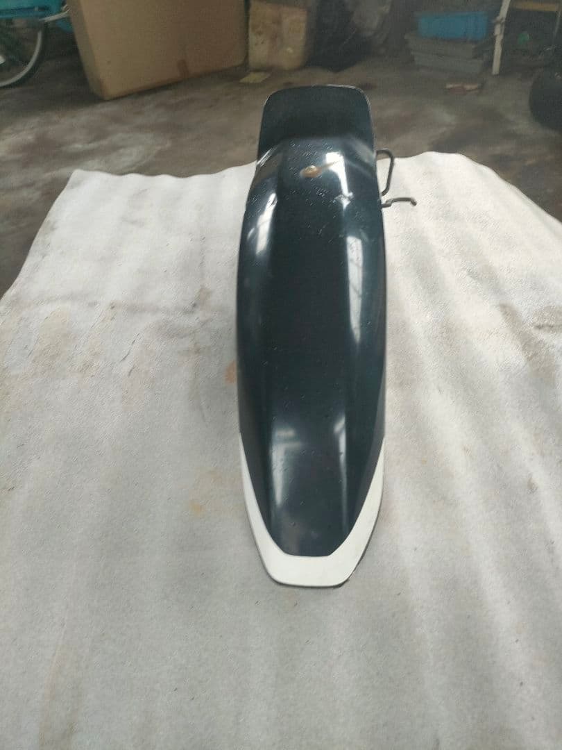 cb125t　フロントフェンダー