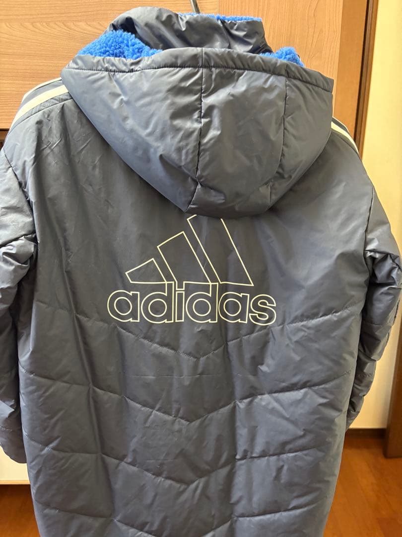 adidas フリース裏地 ロングベンチコート ネイビー 新品タグ付き150㎝