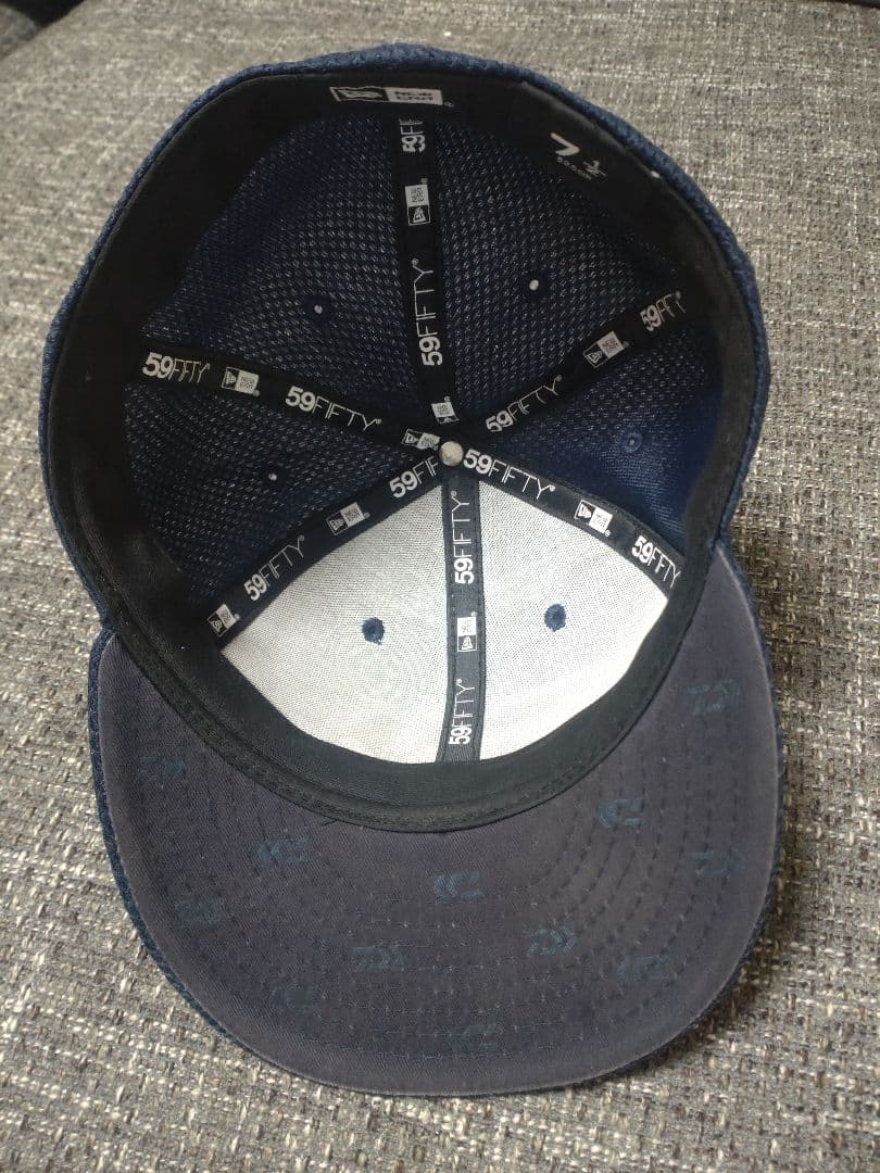 ダイワ　ニューエラ　59fifty メッシュキャップ ネイビー