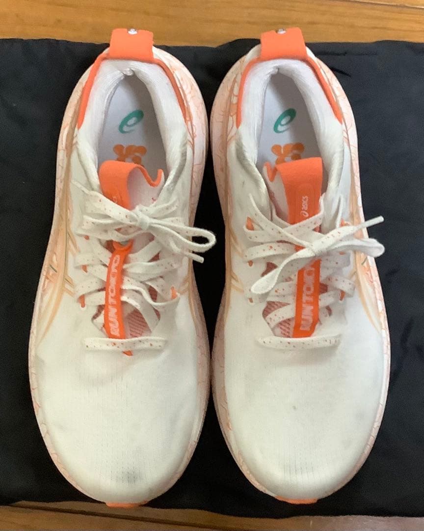 ASICS GEL-QUANTUM 180 ホワイト/オレンジ