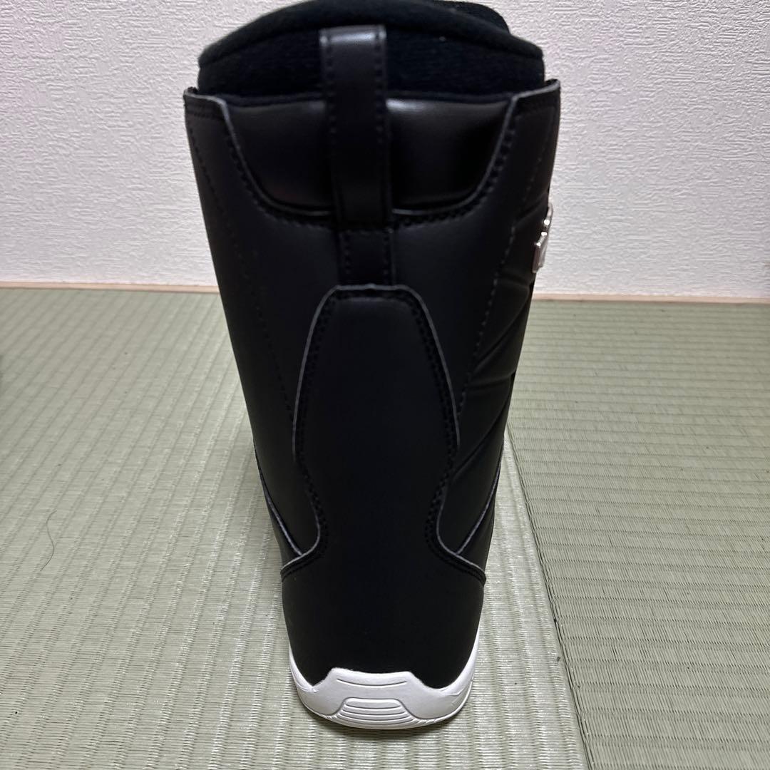 美品　ディビジョン　スノーボードブーツ ダイヤル式 レディース　25センチ
