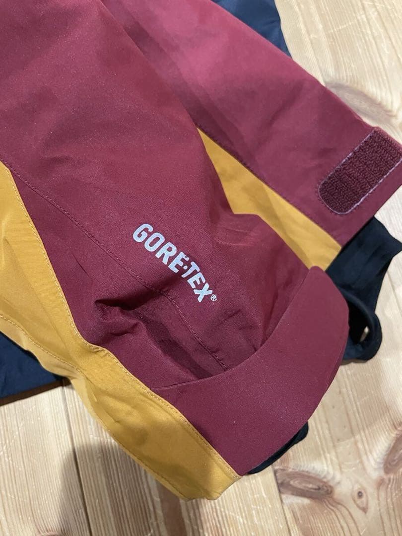 クイックシルバー　スノーボードウェア GORE-TEX US Mサイズ