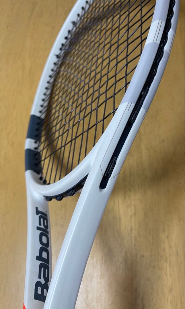 美品　Babolat Pure Strike VS バボラ　ピュアストライクVS