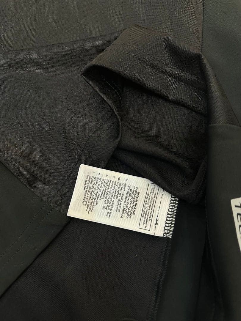 リバプール adidas 長袖シャツ L 黒/黄色