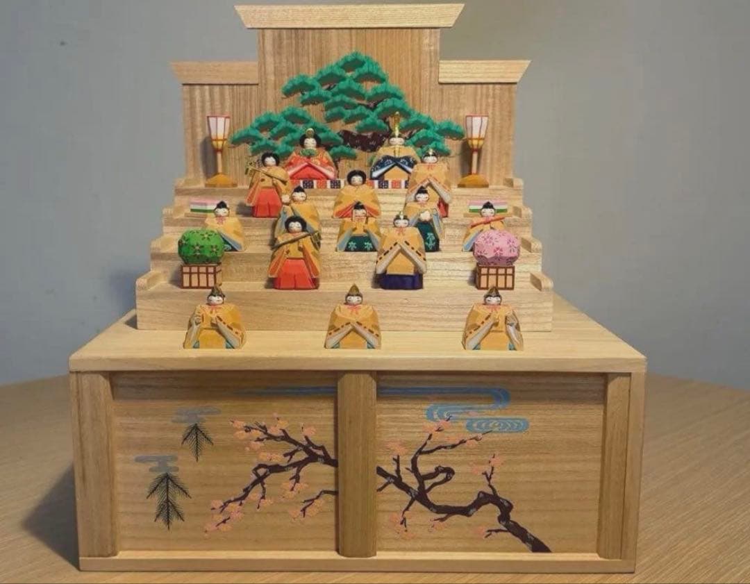 奈良一刀彫　雛人形　　NARADOLL HIGASIDA 東田天光作