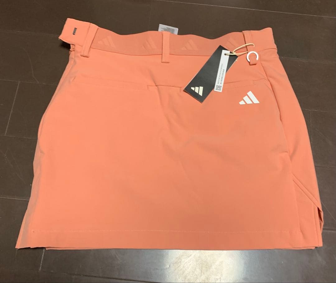adidas ゴルフ ダンボールニット＆スカート　セットアップ　サーモンピンク