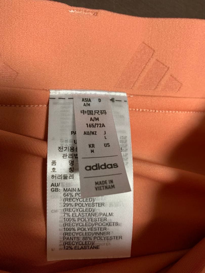 adidas ゴルフ ダンボールニット＆スカート　セットアップ　サーモンピンク