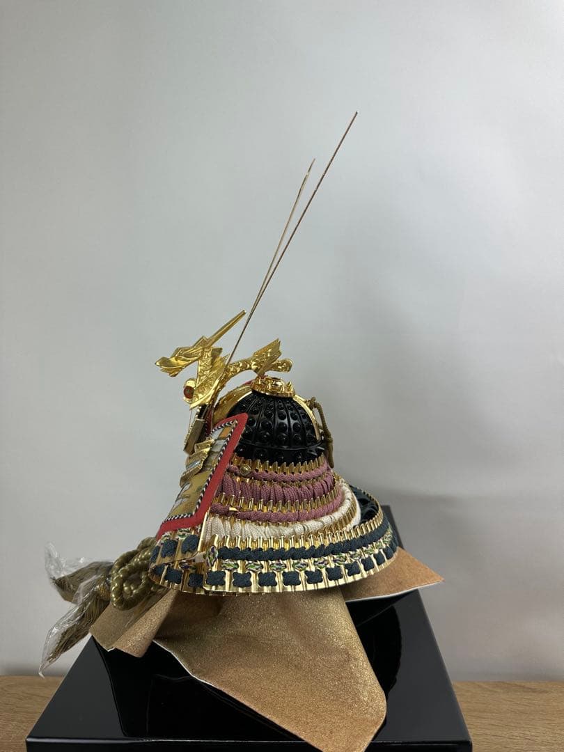 【五月人形】端午の節句　15号 金閣兜　色々縅兜