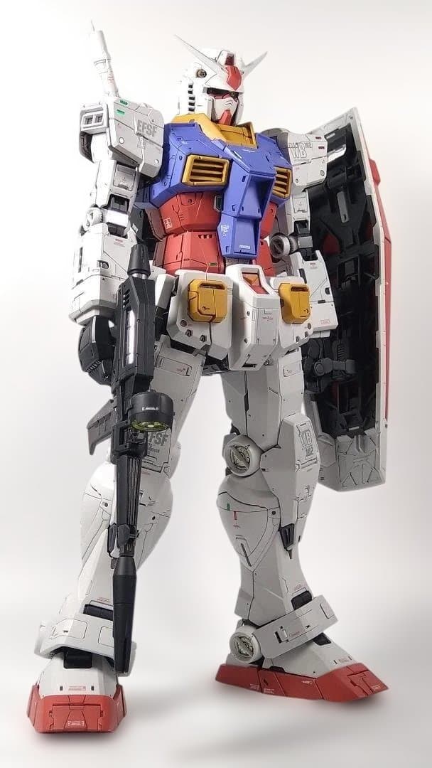 １８時まで早い者勝ち　新品未組み立て　RX-78-2 1/60 PG カスタム