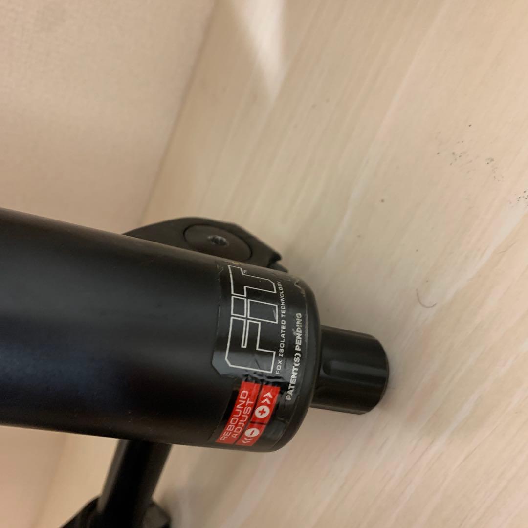 FOX 40 27.5 DH KASHIMA COAT ダウンヒルサスペンション