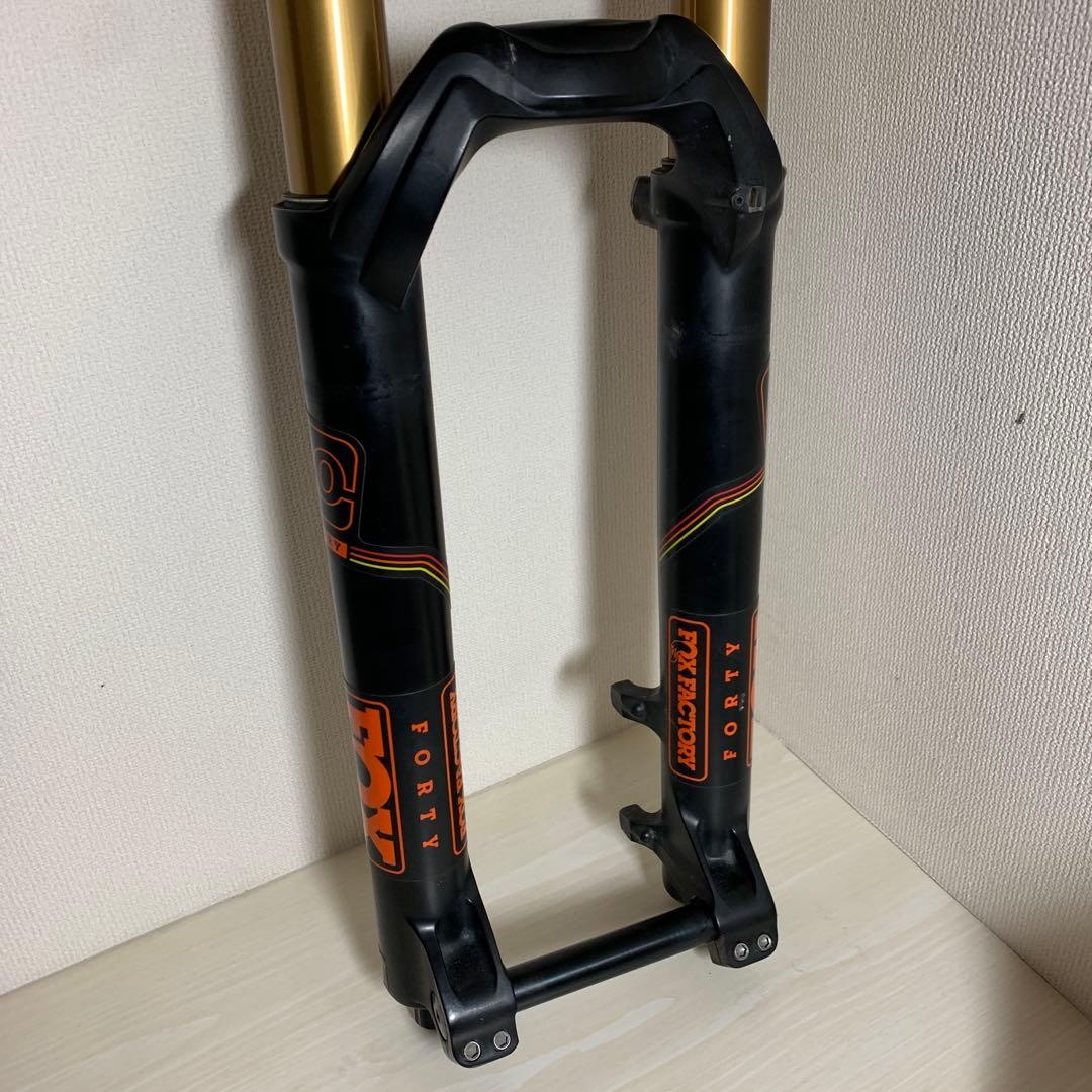 FOX 40 27.5 DH KASHIMA COAT ダウンヒルサスペンション