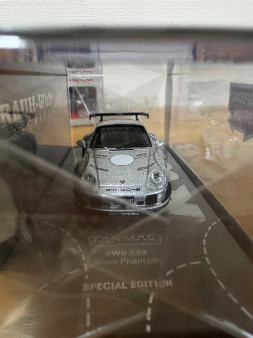 【TARMAC】中国限定！Porsche RWB 993Phantom/930