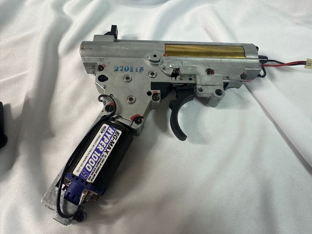 Tokyo marui G36c レッドドットとバッテリー 18歳以上