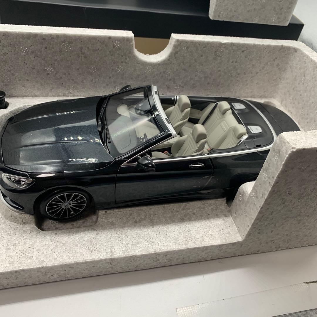 ミニカー Mercedes-Benz S Cabriolet 1:18 NOREV