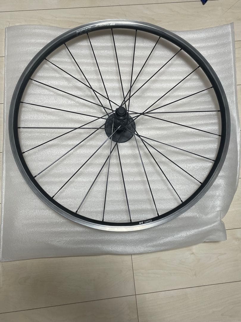 DT Swiss p1800spline スターラチェット化済み　チューブ2本