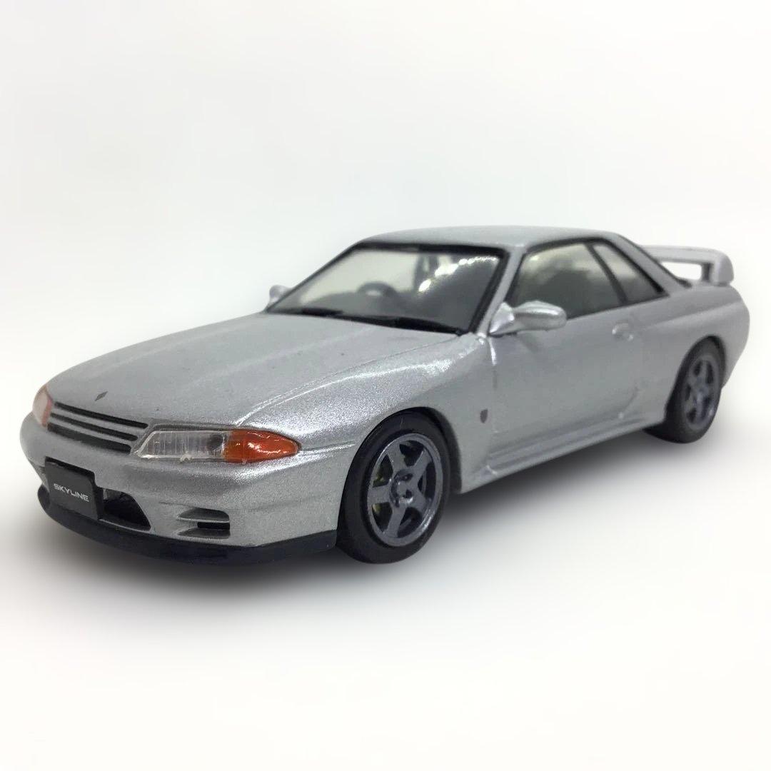 EBBRO エブロ 1/43 ニッサン　スカイライン　GT-R BNR32