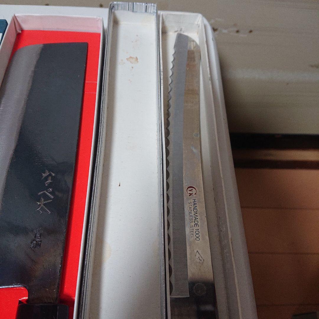 未使用品　包丁4本セット　メーカー入り　キッチン用品　料理器具　スウェーデン鋼