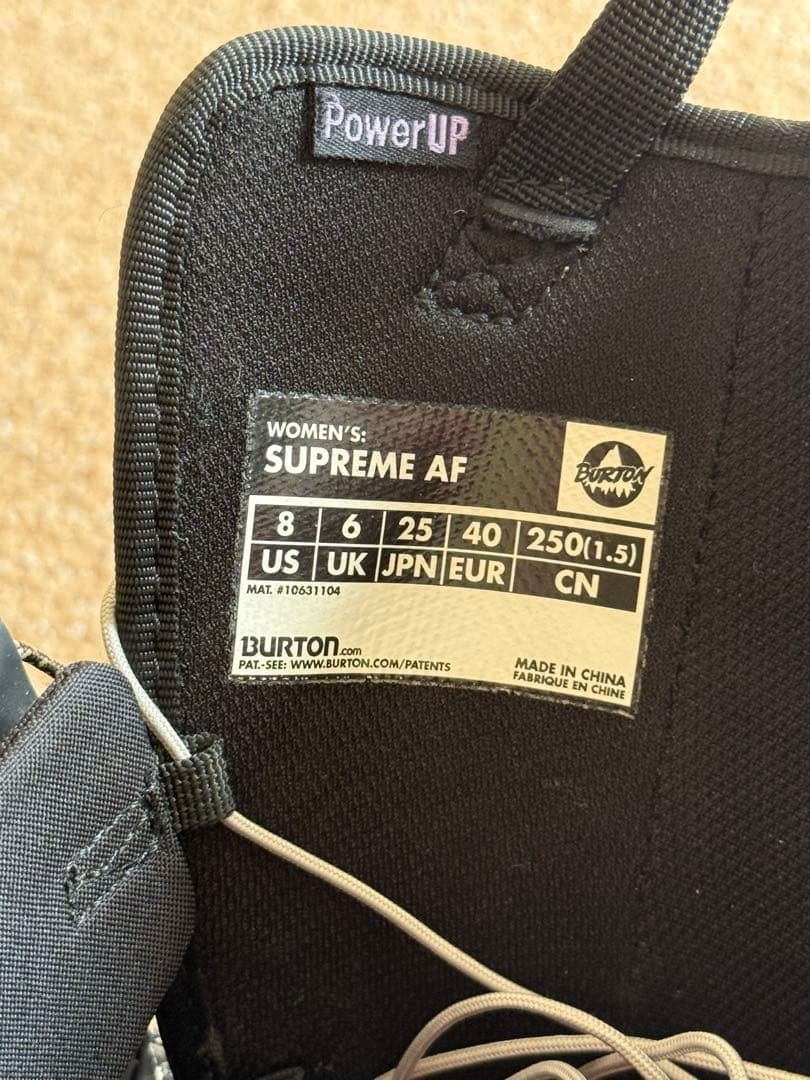 k*o様 Burton Supreme 女性用 スノーボードブーツ 8 US/2