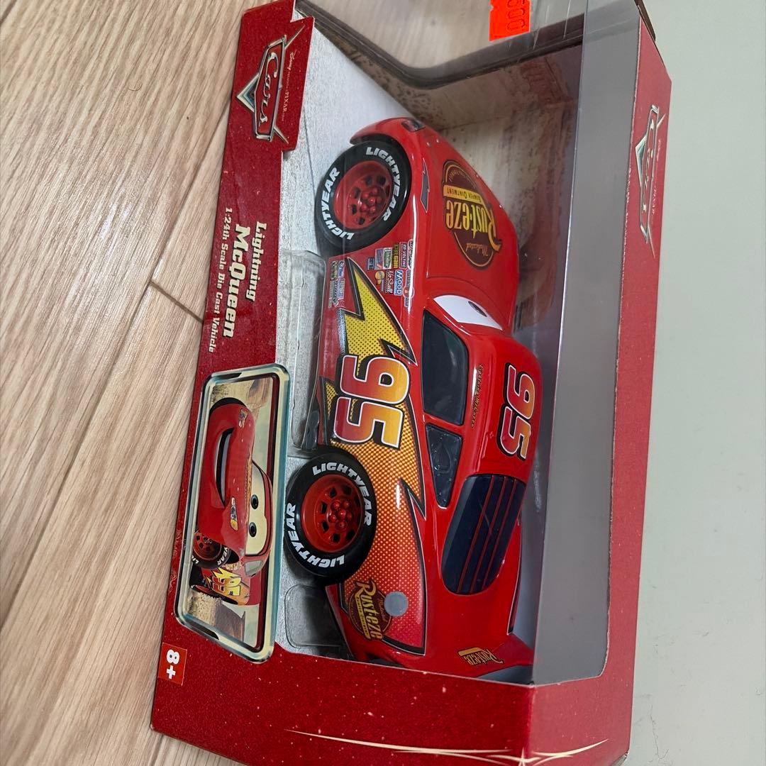 ディズニー・ピクサー ライトニング・マックイーン ミニカー