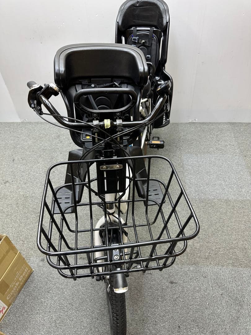 人気な車種　パナソニックギュットアニーズ　3人乗り　チャイルドシート付き　買い得