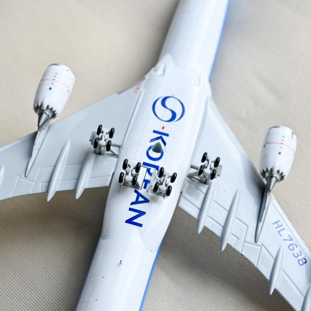 大韓航空 B747-8i 新塗装 HL7638 HX Models 1/400