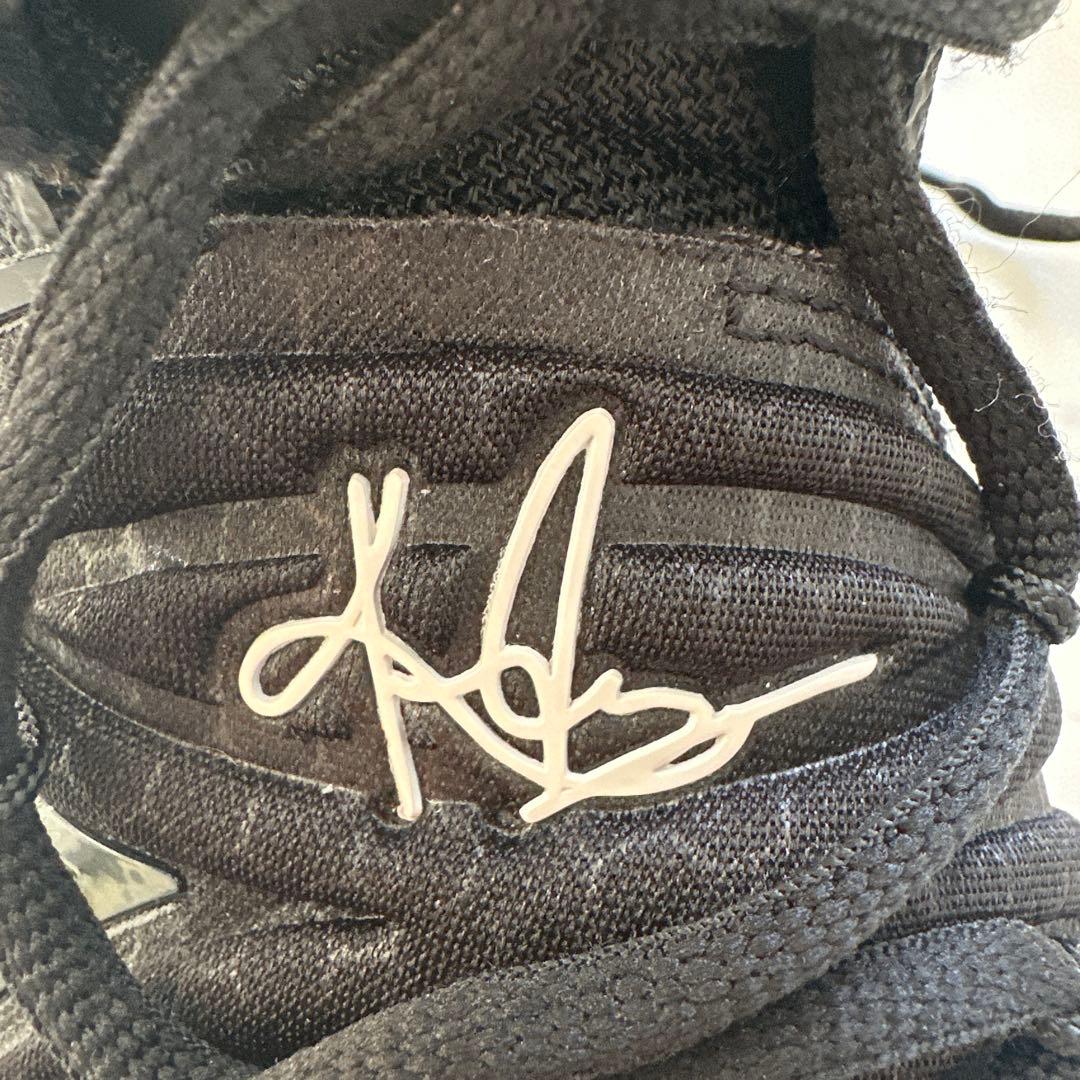 Nike kyrie5 バスケットボールシューズ