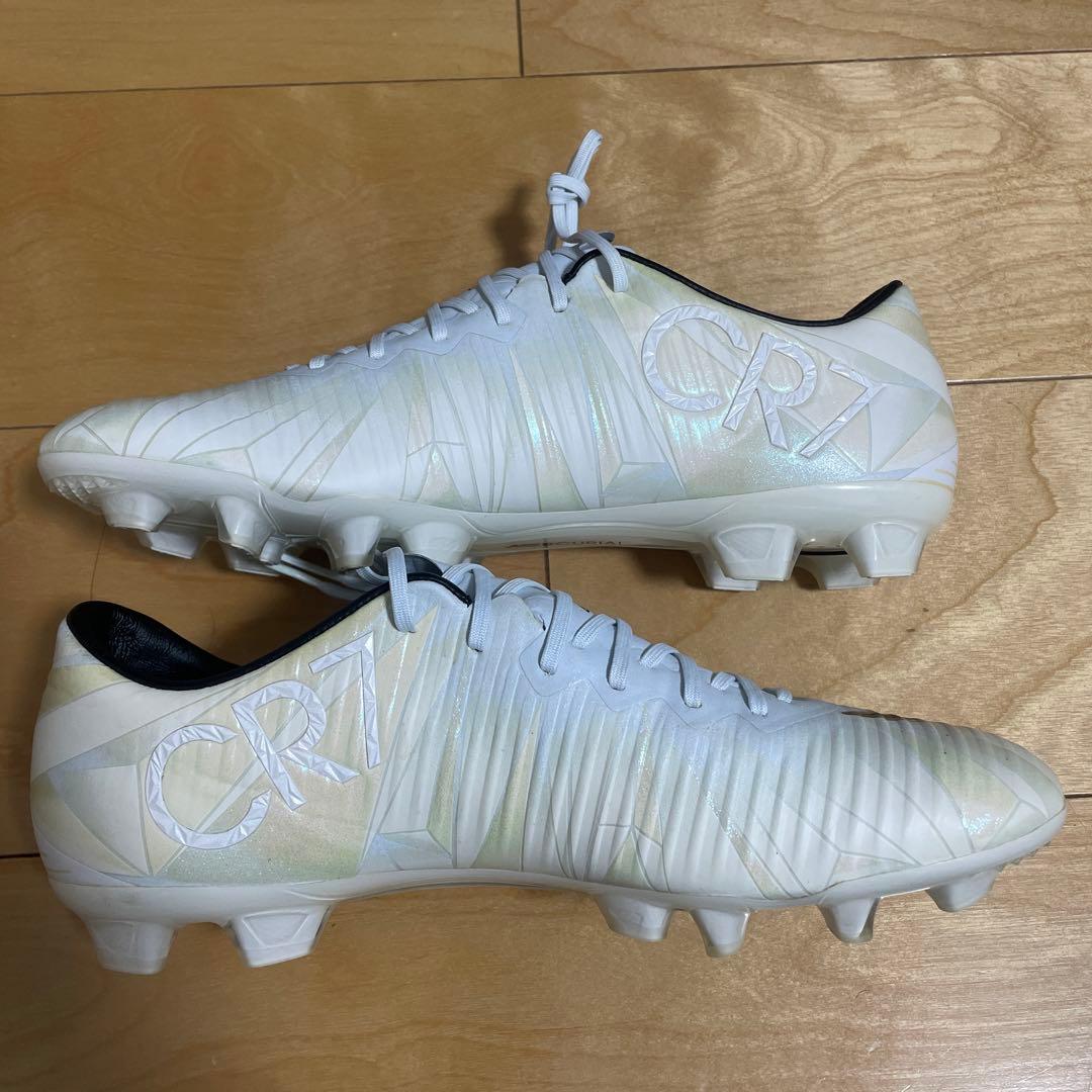 CR7 マーキュリアル ヴェイパー11